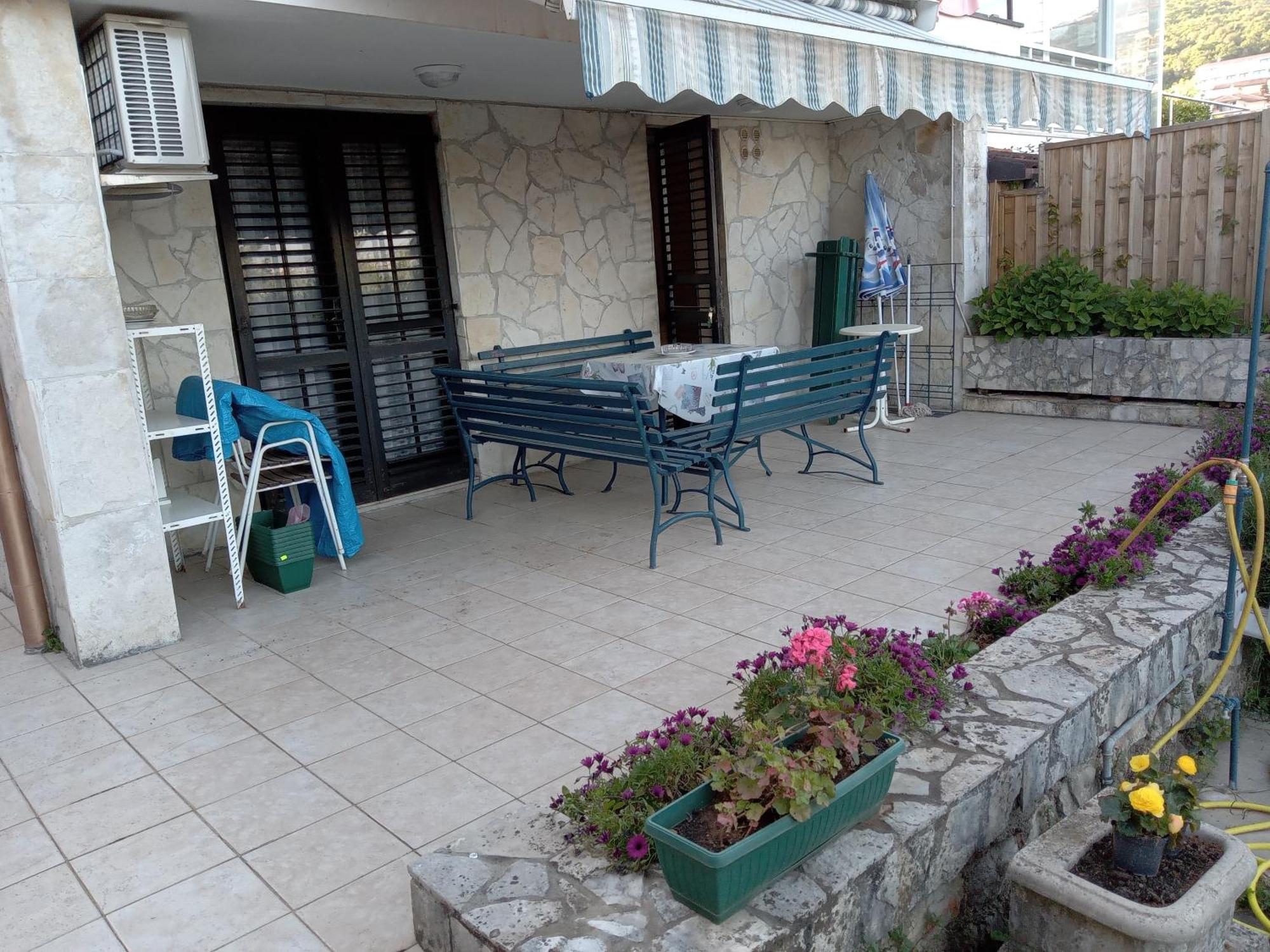 Apartment Azzurro Icici Exterior photo